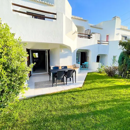 Apartmán 2 Bed 2 Bath Poolside With Wi-fi And Ac *