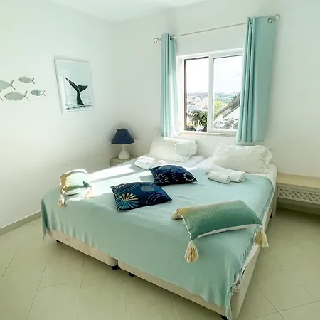 Apartmán 2 Bed 2 Bath Poolside With Wi-fi And Ac Albufeira